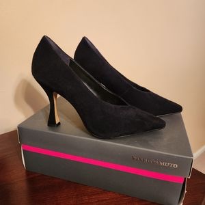 Vince Camuto, Ishani Shoes